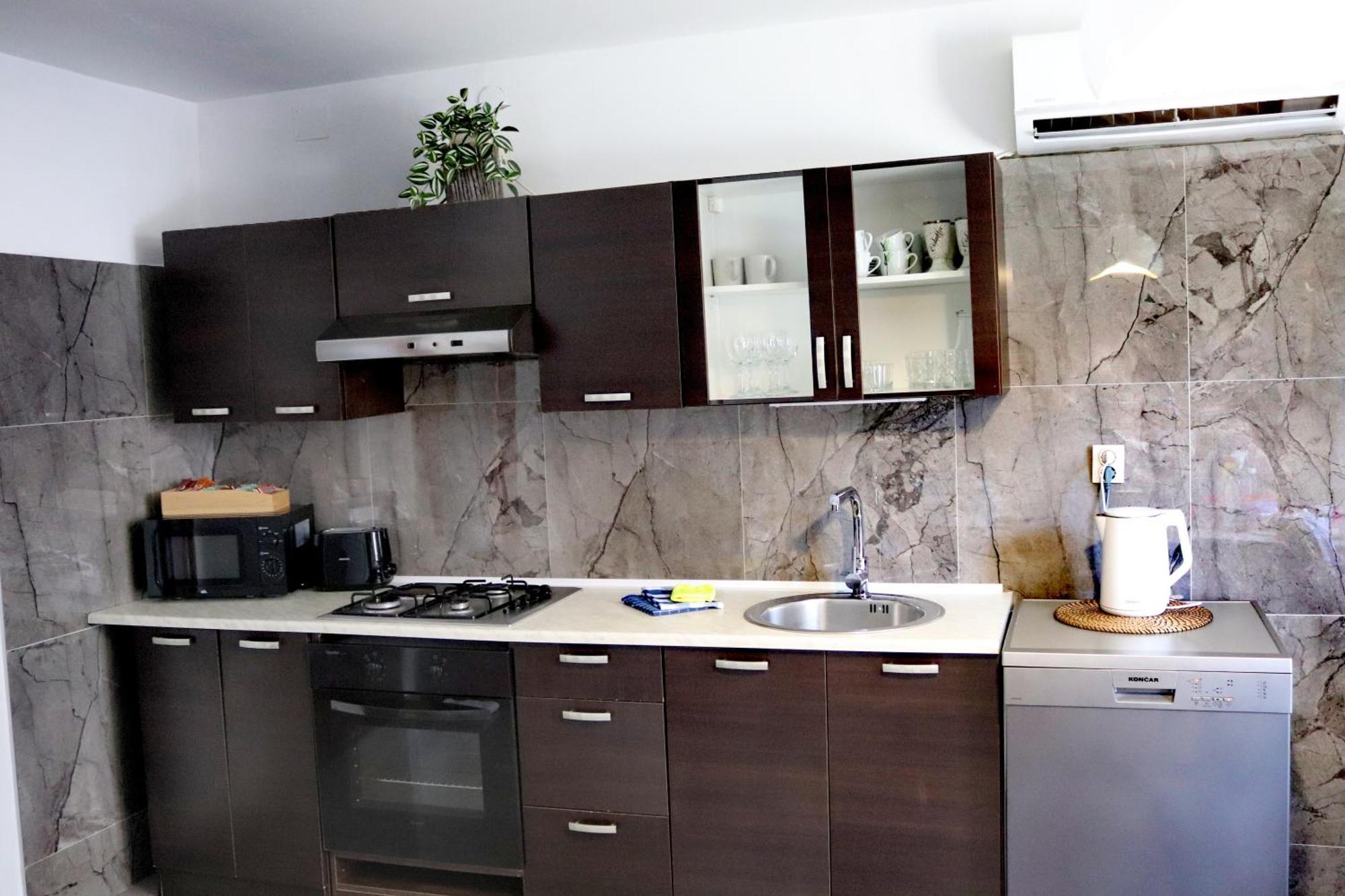 Studio Apartman Planb, Self Check In Osijek Ngoại thất bức ảnh
